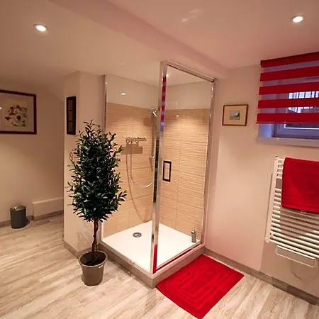 Confort Et Calme A 3* Кольмар